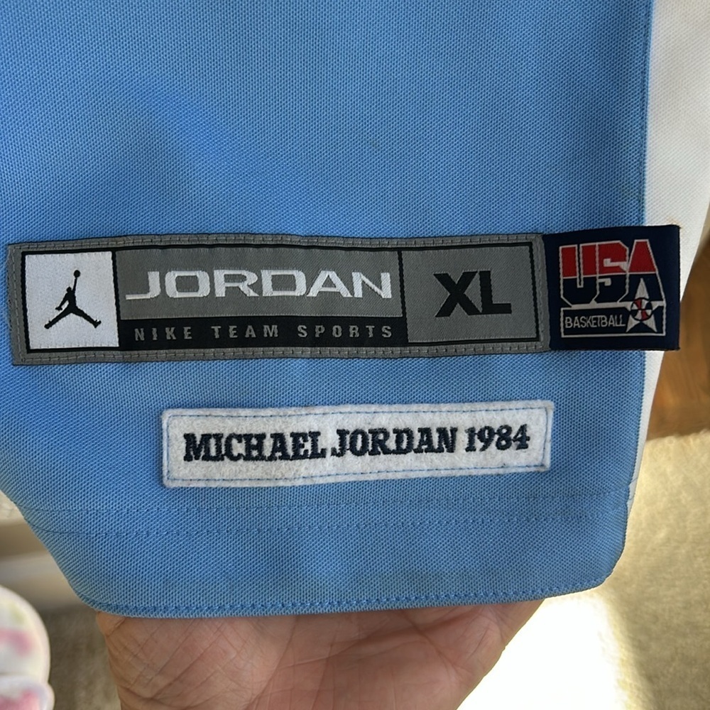 Michael Jordan UNC USA Reversible Basketball Jersey Size XL - Picture 2 of 16